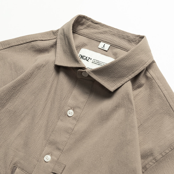 TMCAZ Wide Spread Collar Shirt 卡其色皺褶布料長袖襯衫 户外户外山系城市輕機能風 第15張的照片