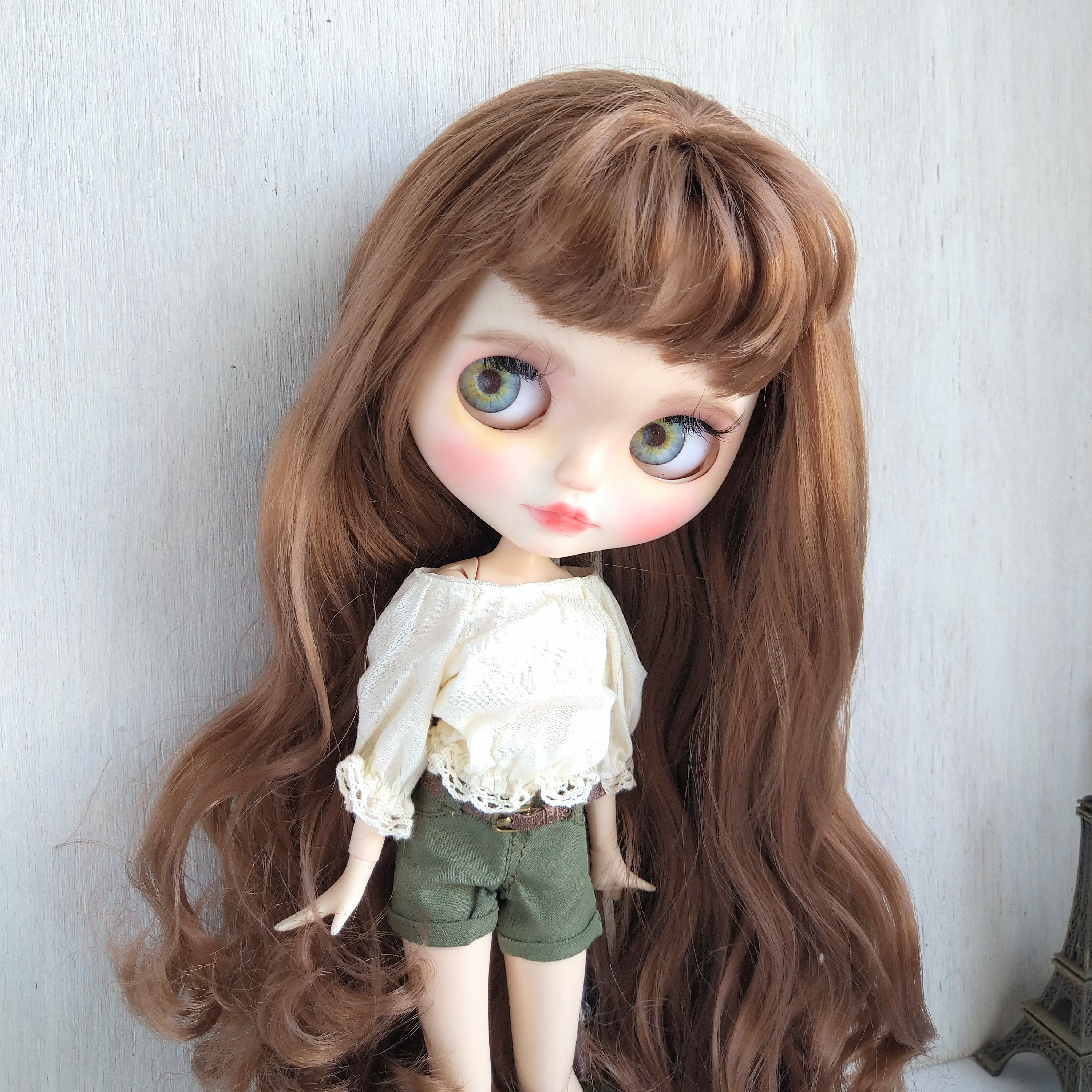 ドール用　衣装(カーキグリーン)　アウトフィット　1/4サイズ　ハンドメイド 1116※momokoDOLLアウトフィット※カーキのスーツ※ジャケット