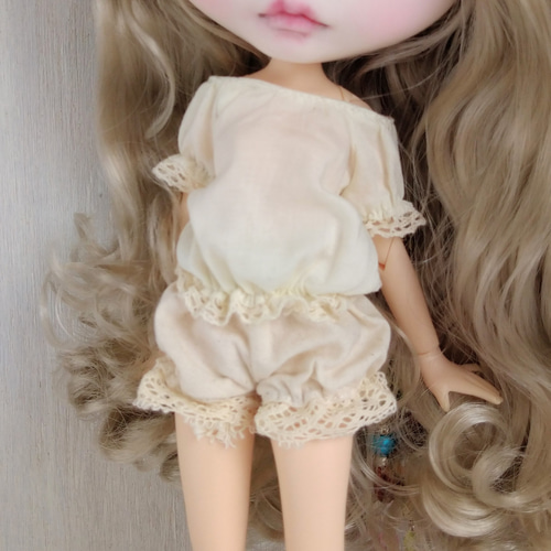 単品※白のふんわりかぼちゃパンツ※ブライスアウトフィット※1/6ドール服