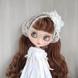 白のガーゼのワンピースとレースのストール※ブライスアウトフィット 白のガーゼのワンピースとレースのストール※ブライスアウトフィット