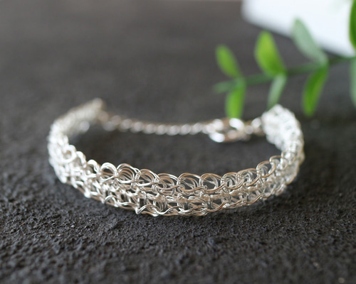 純銀線クロッシェ用　シルビアン　89 シルビヤン 純銀クロッシェ用 超ソフトタイプ純銀線 0.3mm×20m 4