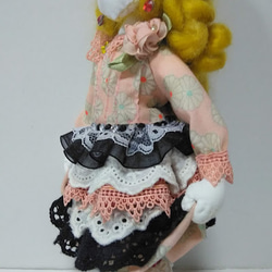 『小さな素敵なレディ』創作人形　オシャレ　プレゼント　アンティークドール風　 4枚目の画像