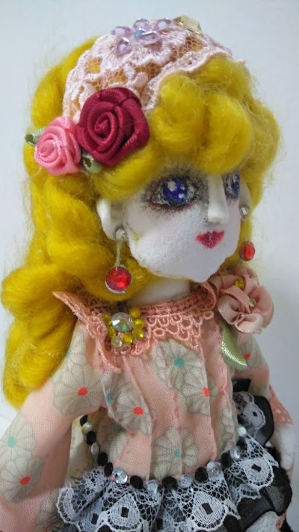 『小さな素敵なレディ』創作人形　オシャレ　プレゼント　アンティークドール風　 1枚目の画像