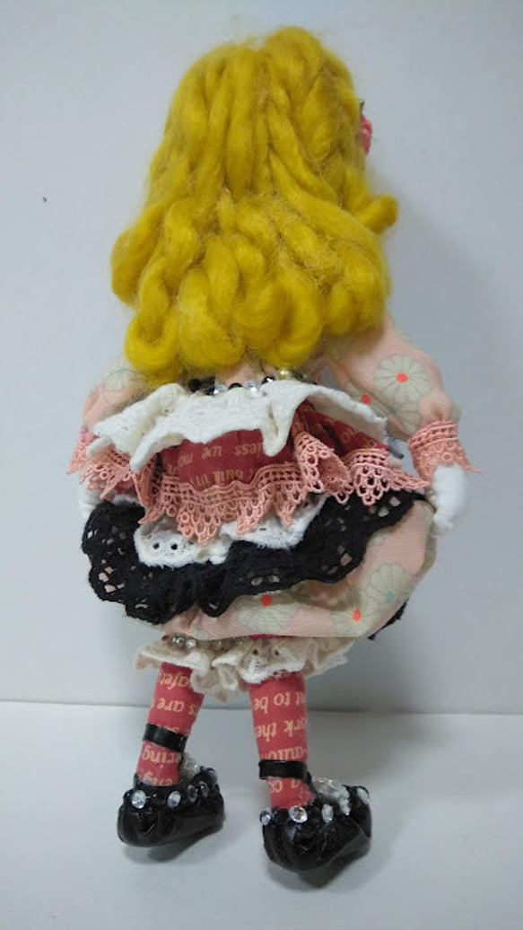 『小さな素敵なレディ』創作人形　オシャレ　プレゼント　アンティークドール風　 9枚目の画像