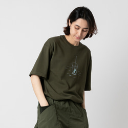 TMCAZ “Relax” Graphic Tee [橄欖綠色] 廓形印花圖案短袖T恤 100%棉 第3張的照片