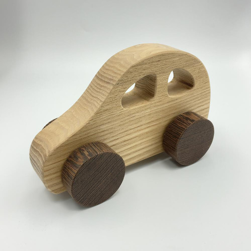 想像力を育もう！『木工 工作キット』手づくりできる木の車 無垢の木 
