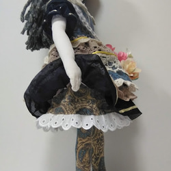 『花かごを持つ少女』　真夏　帽子　花かごバッグ　オシャレ　創作人形　少女 8枚目の画像