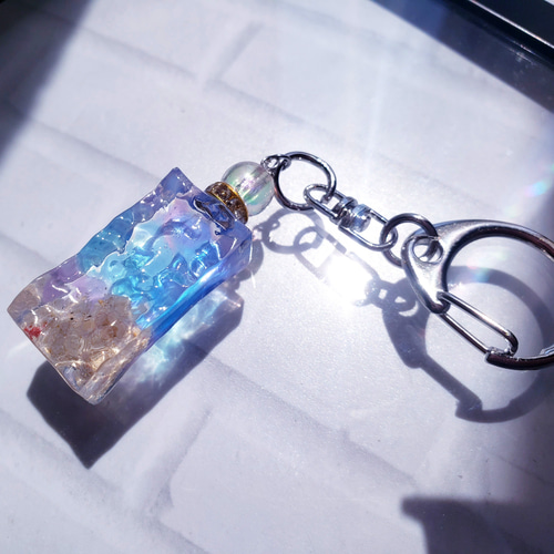 水面レジン】*。・+ PM18:00+・。*キーホルダー【海レジン 水面レジン】*。・+ PM18:00+・。*キーホルダー【海レジン