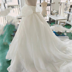 法式婚紗蓬鬆袖編織華麗火車公主線/預拍/新娘/婚禮 第4張的照片
