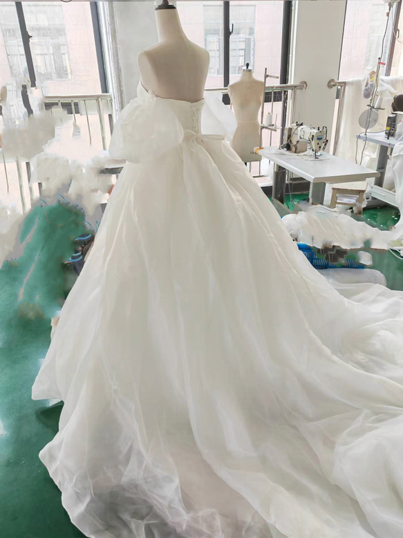 法式婚紗蓬鬆袖編織華麗火車公主線/預拍/新娘/婚禮 第4張的照片