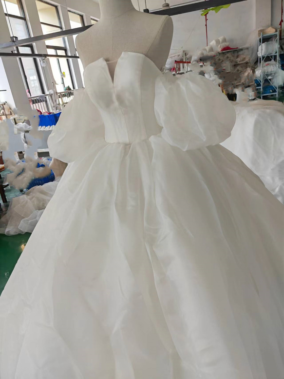 法式婚紗蓬鬆袖編織華麗火車公主線/預拍/新娘/婚禮 第3張的照片