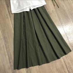 大人 カーキグリーン の シックな タックギャザースカート 5枚目の画像