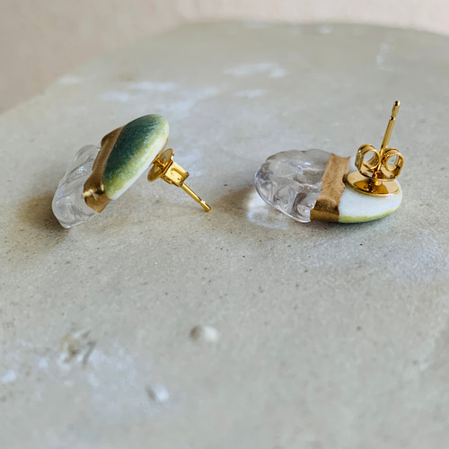 磁土と硝子の金継ぎ ピアス／イヤリング 錆青磁マット ピアス