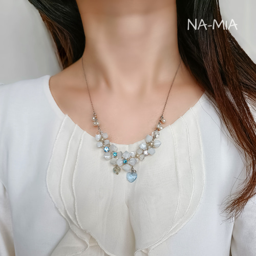 【話題:水中OK:色あせなし】AVARIA Heart Initial ネックレス 話題:水中OK:色あせなし】AVARIA Heart Initial ネックレス