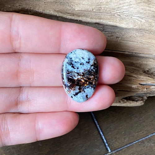 レア鉱物 アストロフィライト 和名「星葉石」ルース 01 天然石 天然石