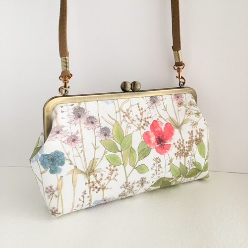 リバティがま口ポーチショルダー イルマ ホワイト(口金20.5cm  