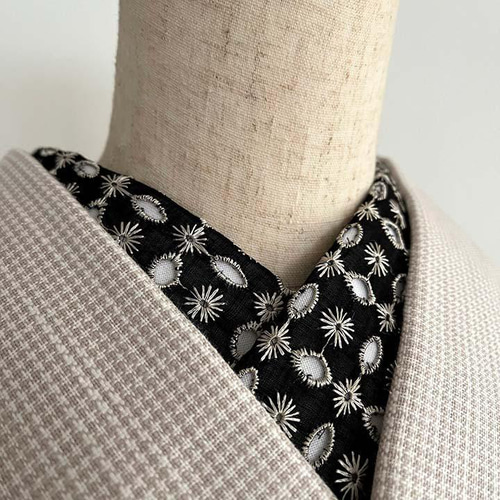 刺繍半襟 ブラック（半衿「 カメオ刺繍半衿 」(FREE ブラック