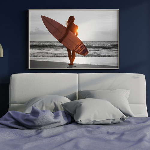 アートポスター サーフガールと夕日 4183 写真・グラフィック