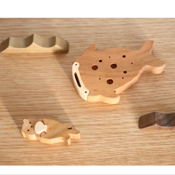 ラッコ〜貝殻だっこのラッコ〜＊受注制作　海の生き物　木製インテリア　木のおもちゃ・人形　水族館 6枚目の画像