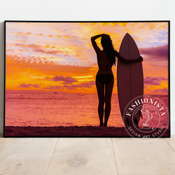 アートポスター サーフガールと夕焼けのビーチ 4184 写真