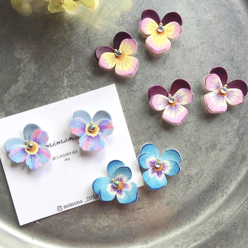 ビオラピアス❁¨̮ ビオラ ピアス・イヤリング＊パープルイエロー ピアス（スタッド