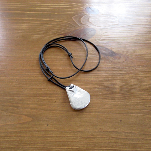 MASU モチーフネックレス　シルバー　巾着袋付き　アクセサリー MASU コインモチーフネックレス シルバー 巾着袋付き アクセサリー