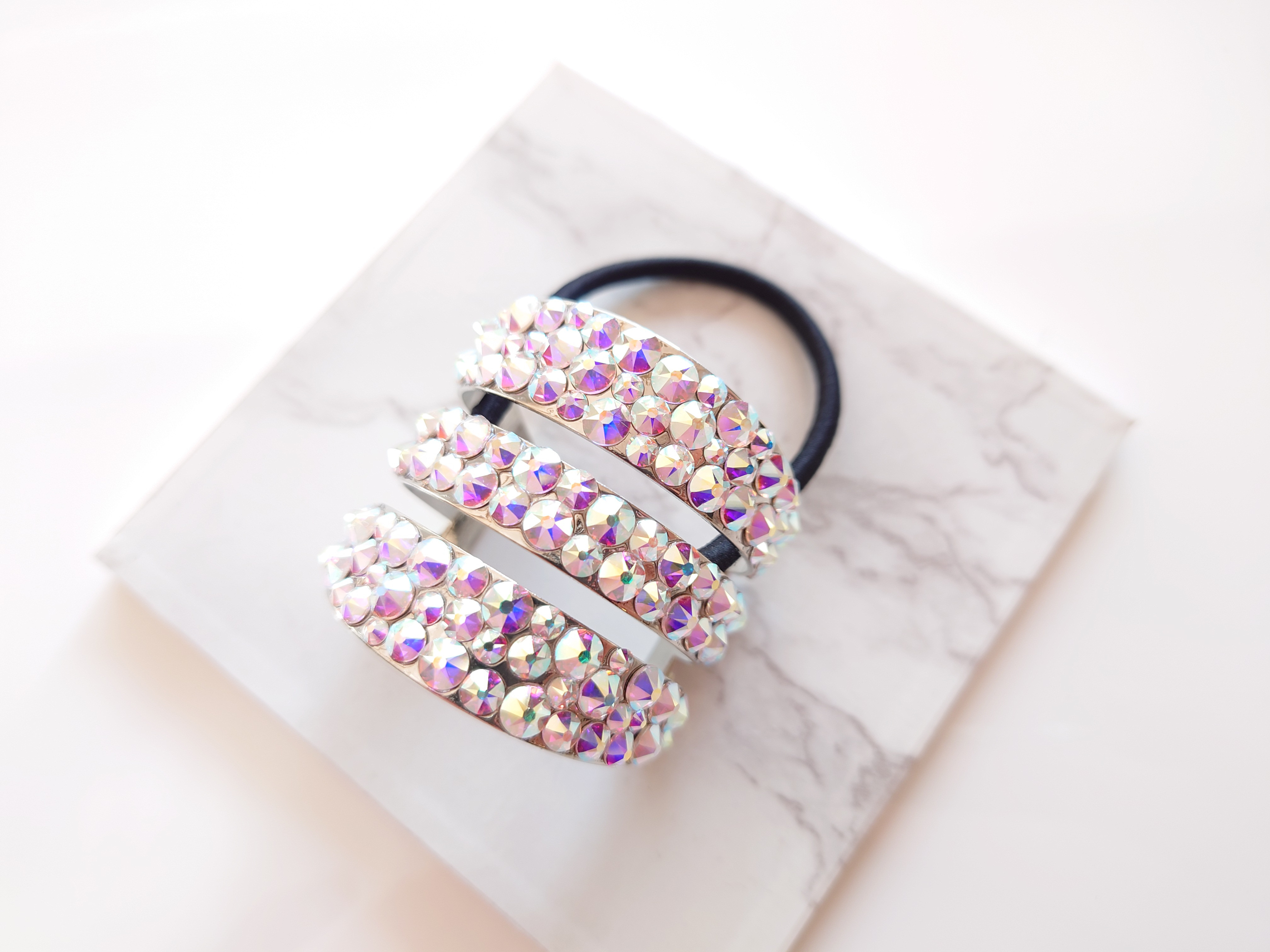 ヘアゴム　カフポニー　スワロフスキー　ライン　デコレーション　オーロラ　社交ダンス　競技　デモ　ショーダンス　ゴージャス