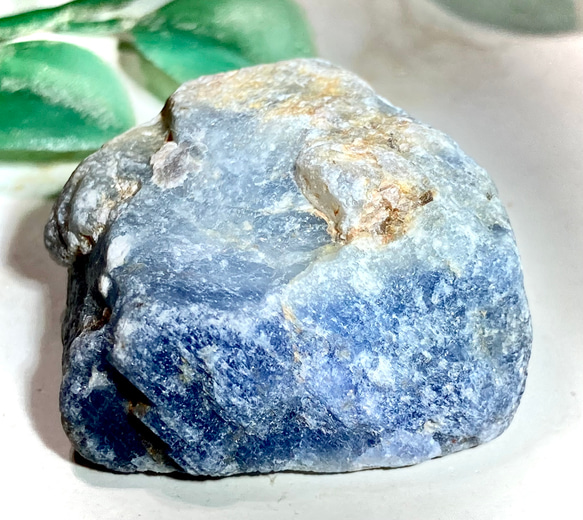 神の祝福✨　ブルー　サファイア　原石　ラフストーン　青玉