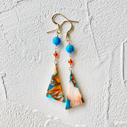 ○大粒オイスターカッパーターコイズのサマートライアングル・ピアスor  