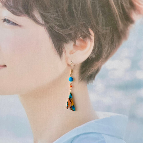 ○大粒オイスターカッパーターコイズのサマートライアングル・ピアスor  