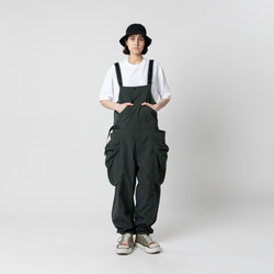 TMCAZ Multi-Pocket Overall [墨綠色]多口袋連身褲吊帶褲 山系城市輕機能風 第2張的照片