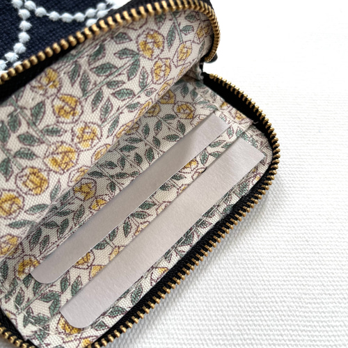 ★完成品【スマホショルダー】ミナペルホネン jungle relief ベージュ スマホショルダー】ミナペルホネン jungle relief ベージュ ミナ