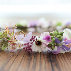 花冠　花かんむり　薄紫　ナチュラル　レース　蝶　バラ　ローズ　デージー　ウェディング　ブライダル　結婚式　髪飾り 9枚目の画像