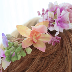 花冠　花かんむり　薄紫　ナチュラル　レース　蝶　バラ　ローズ　デージー　ウェディング　ブライダル　結婚式　髪飾り 4枚目の画像