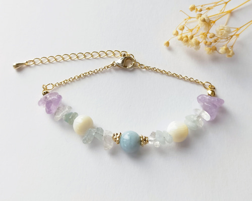 アクアマリン・マザーオブパール・アメジスト・水晶の華奢な天然石