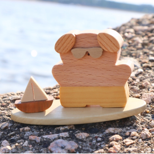 おひさまさんさん品！ サングラスのいぬちゃん＊受注制作 夏の季節飾り 木のおもちゃ