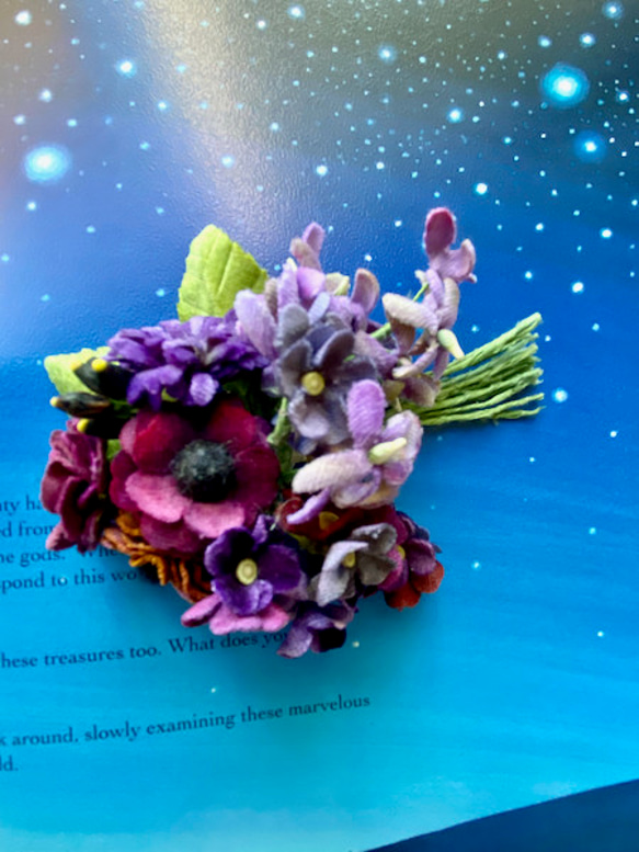 布花Corsage bouquet moderne violet inS 3枚目の画像