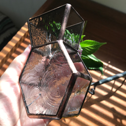 ステンドグラスのアートな花瓶(グレー・アンティーク調)【受注制作】 3枚目の画像