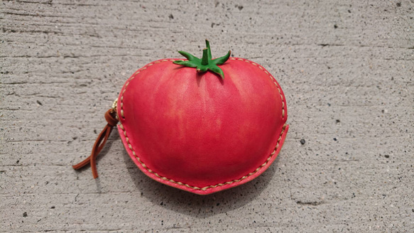 トマトのミニポーチ 1枚目の画像