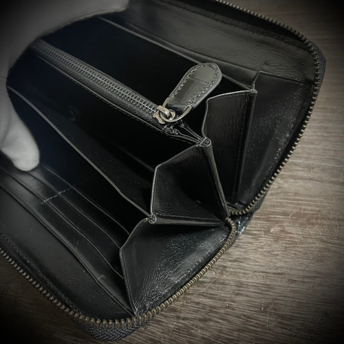 高級 シャイニング クロコダイル 長財布 証明書付 一枚革 牛革 ワニ革  