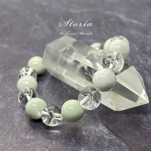 七色の光と五徳を味方に 翡翠×アイリスクォーツ（虹入り水晶