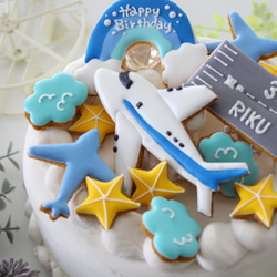 飛行機　【アイシングクッキー】　誕生日　男の子向け　オーダー　航空機　滑走路　空港　名入れギフト 11枚目の画像