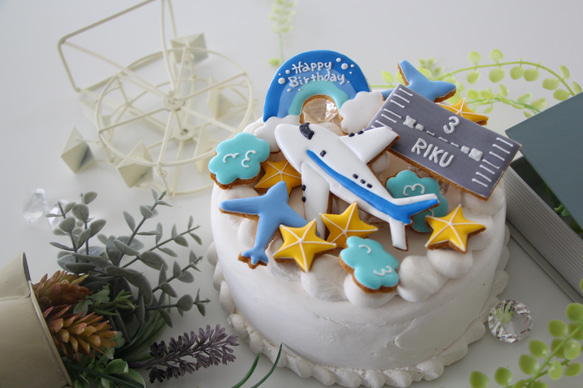 飛行機　【アイシングクッキー】　誕生日　男の子向け　オーダー　航空機　滑走路　空港　名入れギフト 13枚目の画像