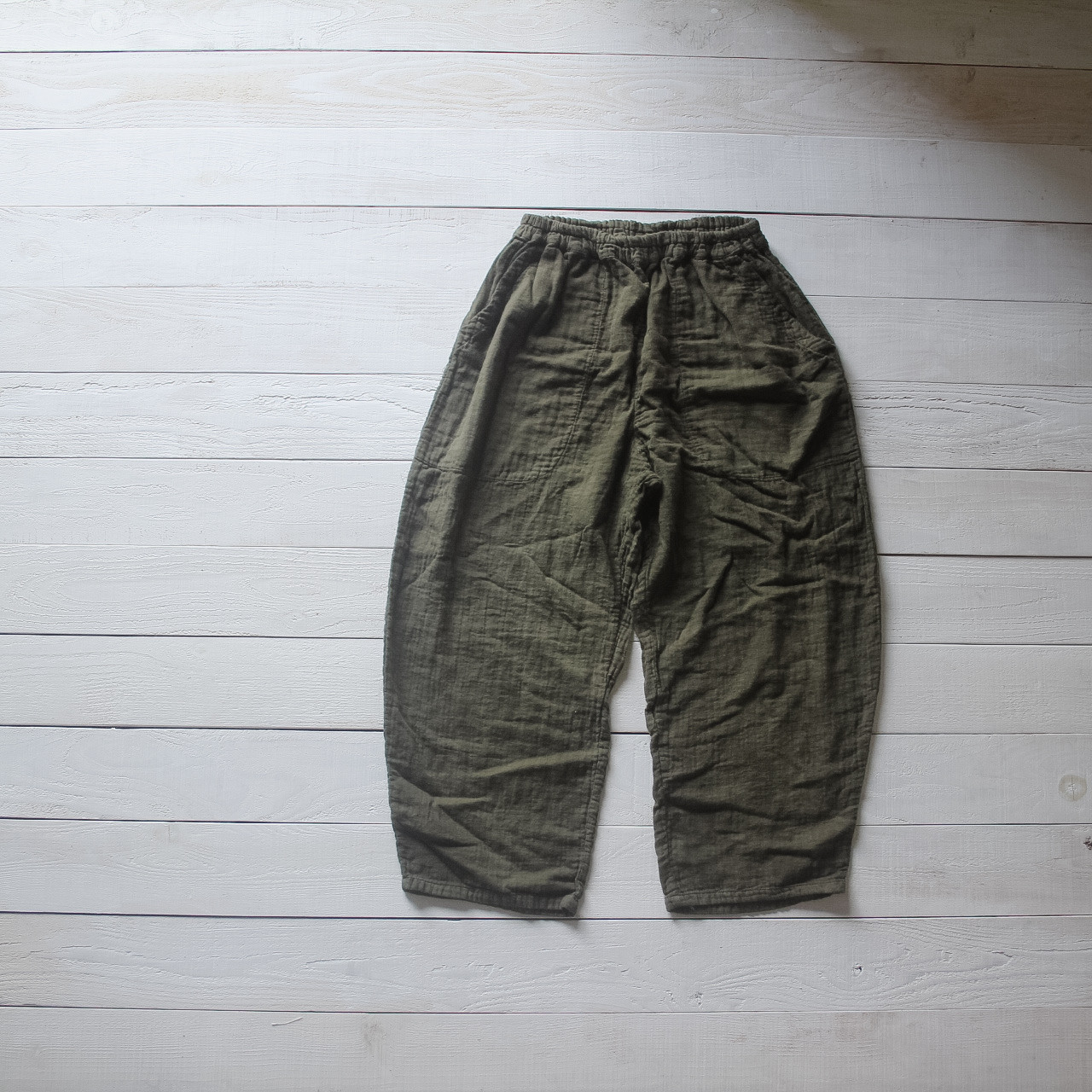 旅帰り / 海松色　草木染めガーゼパンツ