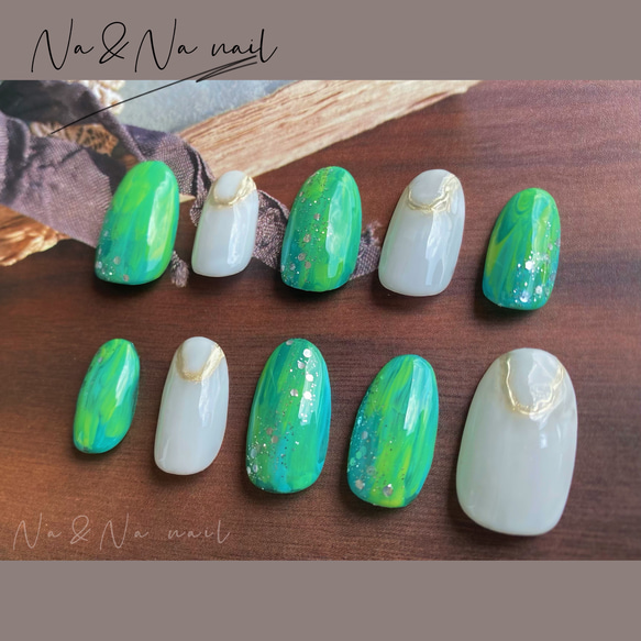 シンプル　夏ネイル　グリーン　緑　水着　おしゃれ　海ネイル ネイルチップ 付け爪 ネイルアート 3枚目の画像