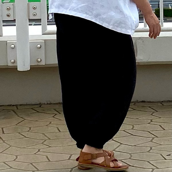 バルーンパンツ 裾ゴム リネン100% ブラック【受注製作】【送料無料】 3枚目の画像