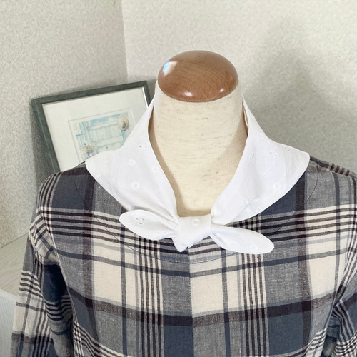 受注制作☆セーラーカラーのネッククーラー（花柄総刺繍レースB