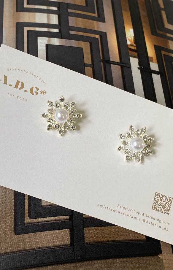 【handmade】pearl rhinestone flower pierce（silver） ホワイト 白 ストリー 7枚目の画像