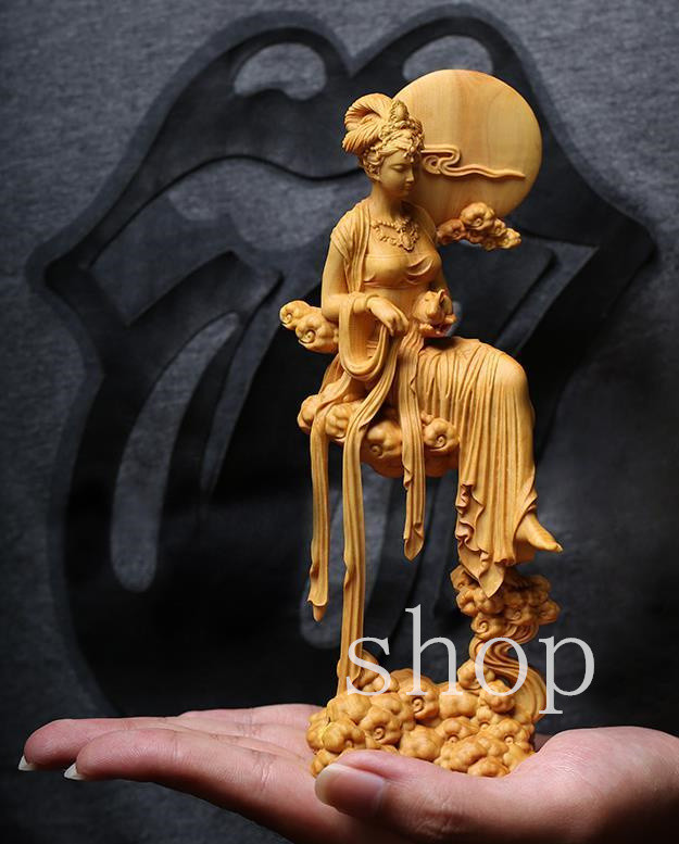 黄楊細密彫刻　親子三脚蝦蟇財神 Amazon.co.jp: 黄楊細密彫刻 親子三脚蝦蟇財神 : ホーム＆キッチン
