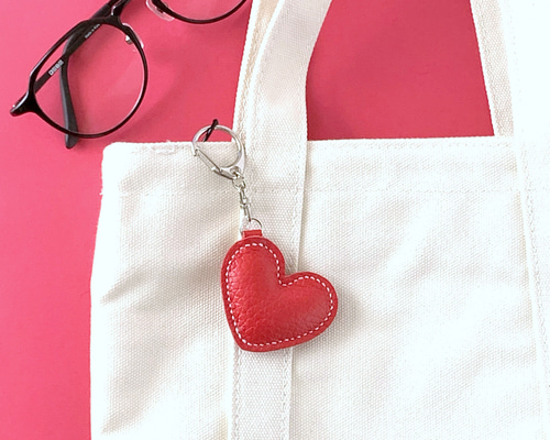 型押しレザー(合皮)ぷっくりハート　No.20 bd07006312d486cd98cc994c96ee52